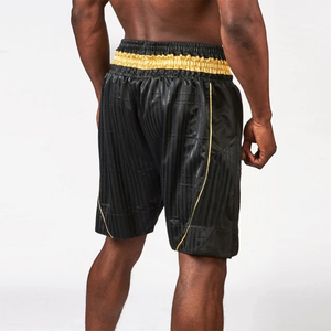 Shorts de boxe en satin noir rayé de qualité supérieure - Ceinture élastique dorée - Shorts d'entraînement professionnels pour Muay Thai et Kickboxing - Product Image 4