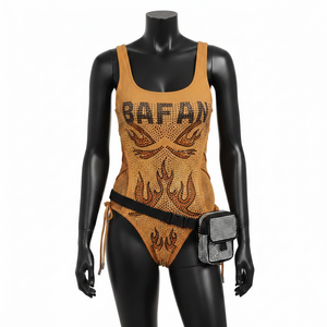 Traje de baño de una pieza para mujer, tela suave de poliéster y spandex GSM, color bronceado, logotipo con cristales termoadhesivos, diseño personalizado. - Product Image 6