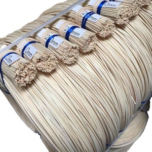 แกนหวายธรรมชาติสำหรับเฟอร์นิเจอร์เวียดนามวัสดุหวายทนทานคุณภาพสูงสำหรับการผลิต - Product Image 1