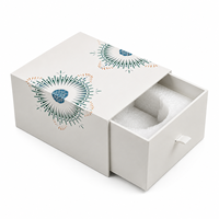 Boîte à bougie coulissante en carton ondulé robuste avec doublure estampée à chaud et unité extérieure pour bougie en pot