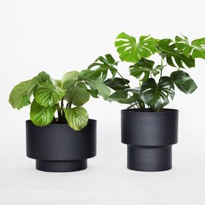Juego de macetas minimalistas de hierro negro para plantas verdes de interior, para el hogar, la oficina o bodas - Product Image 2