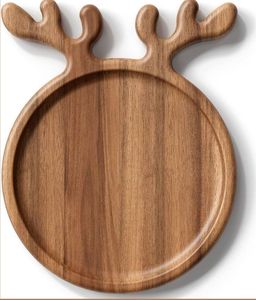 Plateau de service en bois en forme de gland, fait main, design original, motif végétal, vaisselle et assiettes - Product Image 6