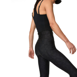 Leggings Capri Femme Taille Moyenne Coupe Slim de Haute Qualité avec Tissu Écologique à Séchage Rapide - Couleurs et Logo Personnalisables Service OEM - Product Image 5