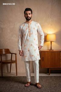 Ensemble Kurta-Churidar pour homme en coton de haute qualité avec broderie imprimée et sequins, travail Butta, manches longues, vente en gros - Product Image 4