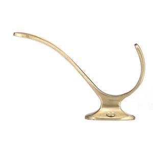 Crochets muraux simples en nickel satiné, porte-serviettes décoratifs en métal brossé argenté, quincaillerie de luxe en gros - Product Image 1