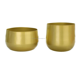 Juego de macetas de hierro redondas hechas a mano con soporte para decoración interior del hogar diseño moderno acabado recubierto de polvo - Product Image 2