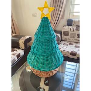 Chaussettes de Noël en rotin naturel tressé à la main du Vietnam avec nœud, mignonnes, pour décorations de sapin de Noël - Product Image 3