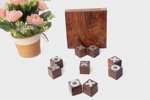 Juego de Tic Tac Toe de Madera Hecho a Mano Moderno OEM ODM |   Juego de Mesa Familiar de Madera Natural para Venta al por Mayor - Product Image 2