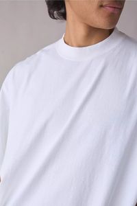 เสื้อยืดเปล่าผ้าฝ้ายออร์แกนิคพรีเมียมหนา 240 GSM สำหรับการผลิตจำนวนมากและแบรนด์เสื้อผ้าสั่งทำฉลากส่วนตัว - Product Image 5