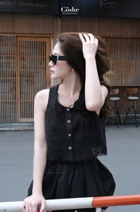 RTS Coshe Ritara Top Casual Daily Croptop Encaje Floral Adorno Fácil de mezclar Ropa de gasa de moda para mujer Vietnam Natural - Product Image 3