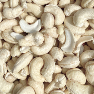 Hot Sale Cheap Rate Cashew Nuts WW180, WW240, WW320, LP Raw Cashew Nut Cashew Nuts China Customized Cutting Size - Product Image 1