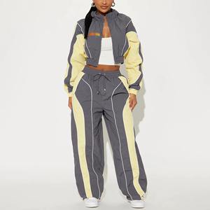 Ensemble de survêtement unisexe oversize en molleton bouclette avec pantalon de jogging et sweat à capuche zippé, style baggy et strass - Product Image 2