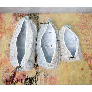 Ensemble de trousses de maquillage vintage légères et durables en tissu Kantha 100 % coton pur avec motif à pompons et fermeture éclair, écologiques - Product Image 4
