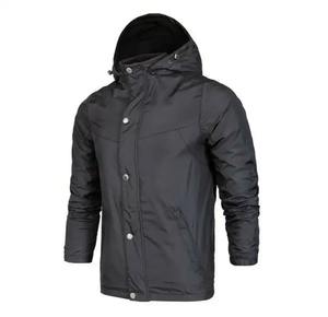 Veste d'hiver personnalisée avec logo, doublure en mesh à séchage rapide, capuche de qualité supérieure, toile résistante à l'eau, fermeture éclair intégrale - Product Image 4