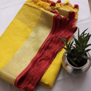 Elegant Pure Linen <b>Saree</b> <b>for</b> <b>Women</b> | Lightweight Breathable Indian Traditional Wear | Soft Handloom Linen <b>Saree</b> <b>for</b> Casual & Fes - Product Image 1