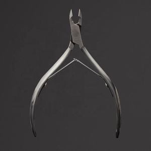 Coupe-ongles professionnel de qualité salon avec poignée antidérapante, outil en acier inoxydable durable pour les soins des ongles des doigts et des orteils - Product Image 3