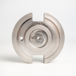 Disque à bride fendue en acier inoxydable traité en surface, personnalisable, usiné CNC haute précision, base circulaire, Hanoi, AMT VINA - Product Image 1