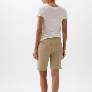 Shorts de mezclilla de cintura alta con efecto desgastado para mujer, con botones y bolsillos, shorts de mezclilla para mujer, muy vendidos. - Product Image 3