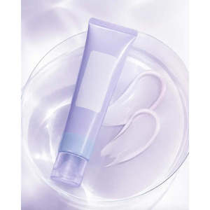 Base de Teint Hydratante et Imperméable Dewy UV avec Correcteur de Pores - Product Image 4