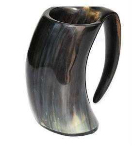 Jarra Vikinga de Cuerno de Búfalo Hecha a Mano, Ecológica, con Grabado de Lobo, Regalo para Koi, un Amigo, tu Padre, Navidad - Product Image 6