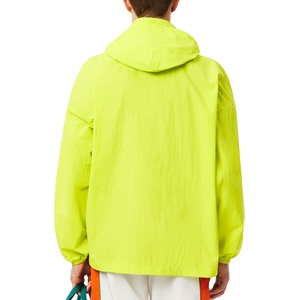 Veste coupe-vent imperméable à capuche unie pour homme, personnalisable avec logo, idéale pour la randonnée en extérieur - Product Image 2