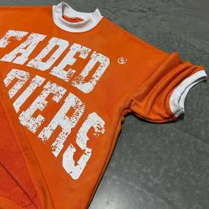 Camiseta Boxy de Felpa con Estampado Personalizado, 100% Algodón Grueso, Estilo Retro Urbano, Antiarrugas y Transpirable - Product Image 2