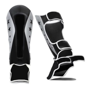Protège-tibias en PU pour adultes, noir avec étoiles, fermeture auto-agrippante, équipement de protection léger pour le sport, toutes saisons - Product Image 5