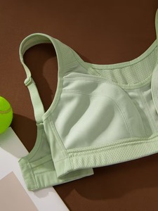Sujetador deportivo para mujer con tirantes ajustables, panel superior de malla, cierre trasero, soporte completo, ropa deportiva. - Product Image 4