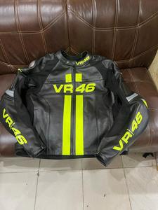 Chaqueta de Motociclismo Rossi VR46 de Cuero, de Alta Calidad, Personalizable, Resistente al Viento, con Impresión por Transferencia de Calor, Manga Larga, Unisex - Product Image 4
