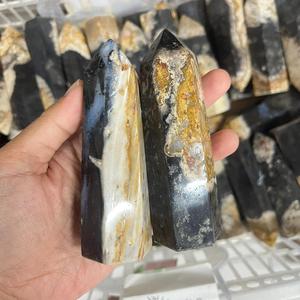 Venta al por Mayor de Torre de Ágata Natural Pulida de 10 cm con Forma de Raíz de Palma Petrificada para Decoración del Hogar y Regalos - Product Image 1