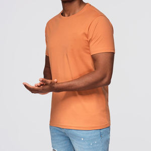 เสื้อยืดผู้ชายทรงเข้ารูป ระบายอากาศได้ดี เป็นมิตรกับสิ่งแวดล้อม ปี 2026 คุณภาพดีที่สุด พร้อมพิมพ์โลโก้ตามสั่ง สีพื้นเรียบ ราคาถูก - Product Image 5