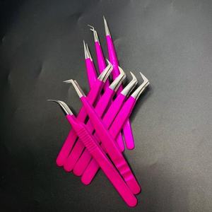 Pince à épiler pour extensions de cils Rabia Miraal Industries, 9 pointes différentes, en acier inoxydable, revêtement poudré rose foncé, pointe argentée - Product Image 5