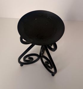 Support et bougeoirs en fonte noire mat pour mariage – Éclairage élégant pour vos moments mémorables - Product Image 3