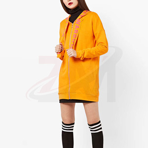 Vestido Midi con Capucha para Mujer, Estilo Casual de Otoño, 100% Algodón Tejido, Manga Larga, Cierre Frontal con Cremallera, Estampado de Letras, Talla Grande, Color Sólido - Product Image 1