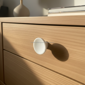 Poignées de meuble en marbre naturel AG Elements – Quincaillerie de tiroir durable, écologique et au design minimaliste pour la maison, le bar, le bureau à domicile et l'hôtel - Product Image 3