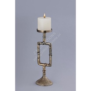 Support de bougie pilier antique, accessoires de table, porte-bougie en métal, prix abordable, style vintage, porte-bougie décoratif, artisanat en métal - Product Image 1