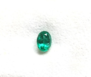 3.25 Carats Natural Green Zambian Emerald Oval Cut <b>Stone</b> For Fine Jewelry Making Gemstone - Product Image 1