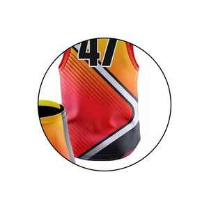 Maillot de football 7V7 personnalisé sublimé à capuche sans manches, joueur 47, jaune et rouge, unisexe, séchage rapide, toutes saisons, adulte - Product Image 4