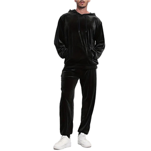 Conjunto Deportivo de 2 Piezas para Hombre, Diseño Nuevo, Logotipo Bordado, Pantalones Anchos con Ribete en Contraste, Tela de Velour, Estilo Urbano - Product Image 1