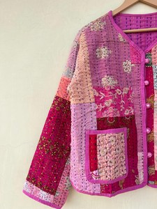 Veste d'hiver indienne faite à la main en coton 100% écologique, matelassée, anti-rides, respirante, séchage rapide, imprimée numériquement, avec poche avant - Product Image 5