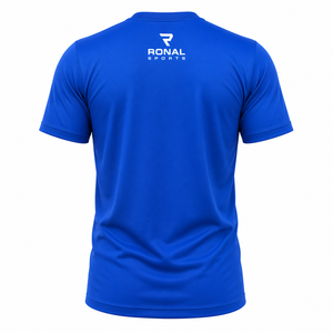 T-shirt sport bleu à manches courtes, coupe classique, séchage rapide, en jersey tricoté, col rond, logo imprimé sur le devant, en coton biologique - Product Image 2