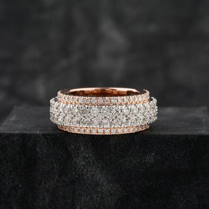 Anillo de Compromiso con Diamante Moissanite de Corte Redondo, Plata de Ley 925, Bañado en Rodio, Engaste Pavé, Estilo Geométrico Hiphop, Anillo para Mujer - Product Image 1