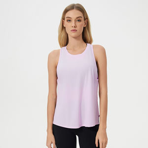 Débardeur respirant personnalisé pour femme, débardeur basique à fines bretelles avec soutien-gorge intégré, idéal pour la gym - Product Image 2