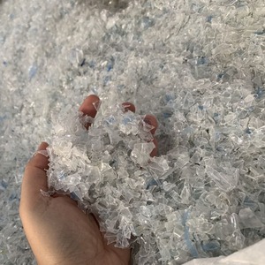 Flocons de PET recyclé de haute qualité pour le recyclage des bouteilles et l'utilisation industrielle - Product Image 1