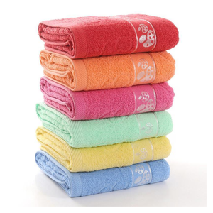 Serviette de plage jacquard personnalisée en gros, anti-sable, en microfibre, séchage rapide, légère, pour voyage - Product Image 4