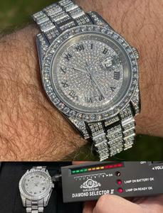 Reloj de Lujo para Hombre con Diamantes, Cuarzo, Correa de Acero Inoxidable, Números Romanos, Pantalla Analógica, 42mm, Plateado - Product Image 2