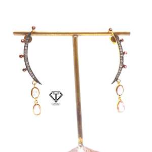 Boucles d'oreilles pendantes en saphir rose rhodolite avec accent de diamants pavés, bijoux modernes faits à la main - Product Image 3