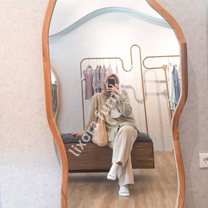 Irregular Wooden Wall Mirror Scandinavian Design Decorative <b>Framed</b> Mirror for Home Interior - Product Image 3