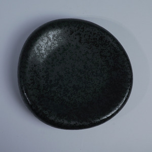 <b>Black</b> Speckled Round Ceramic Porcelain Eco-Friendly Durable Japanese Style Dishwasher Safe Serving Dish for Restaurant Party - Product Image 3