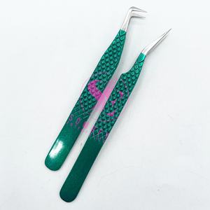 Juego de extensiones de pestañas de racimo DIY de acero inoxidable de alto volumen profesional, pinzas de pestañas con agarre de fibra verde, pestañas sostenibles - Product Image 4